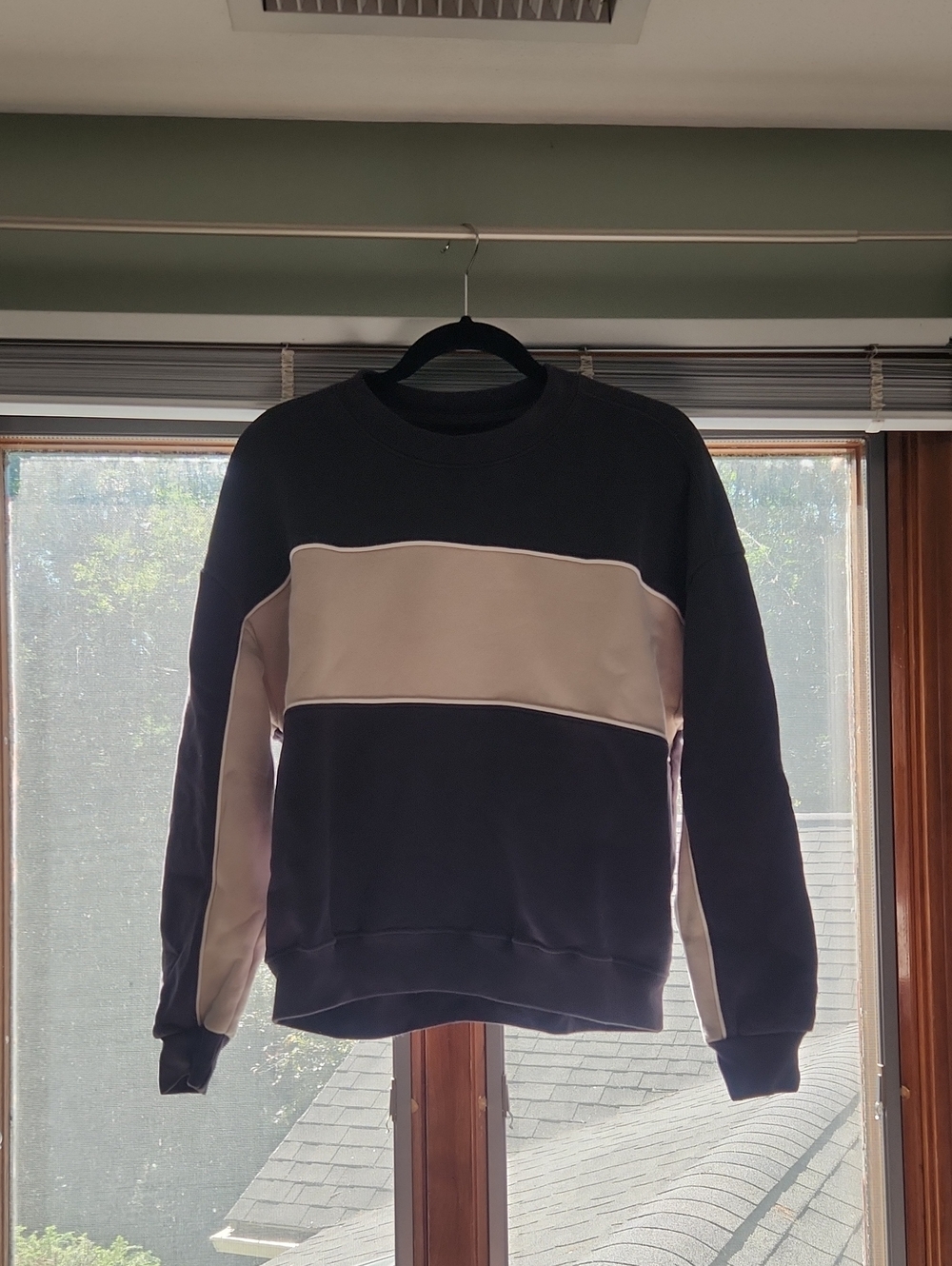 Hollister Navy Crewneck Sweatshirt with Beige Stripe